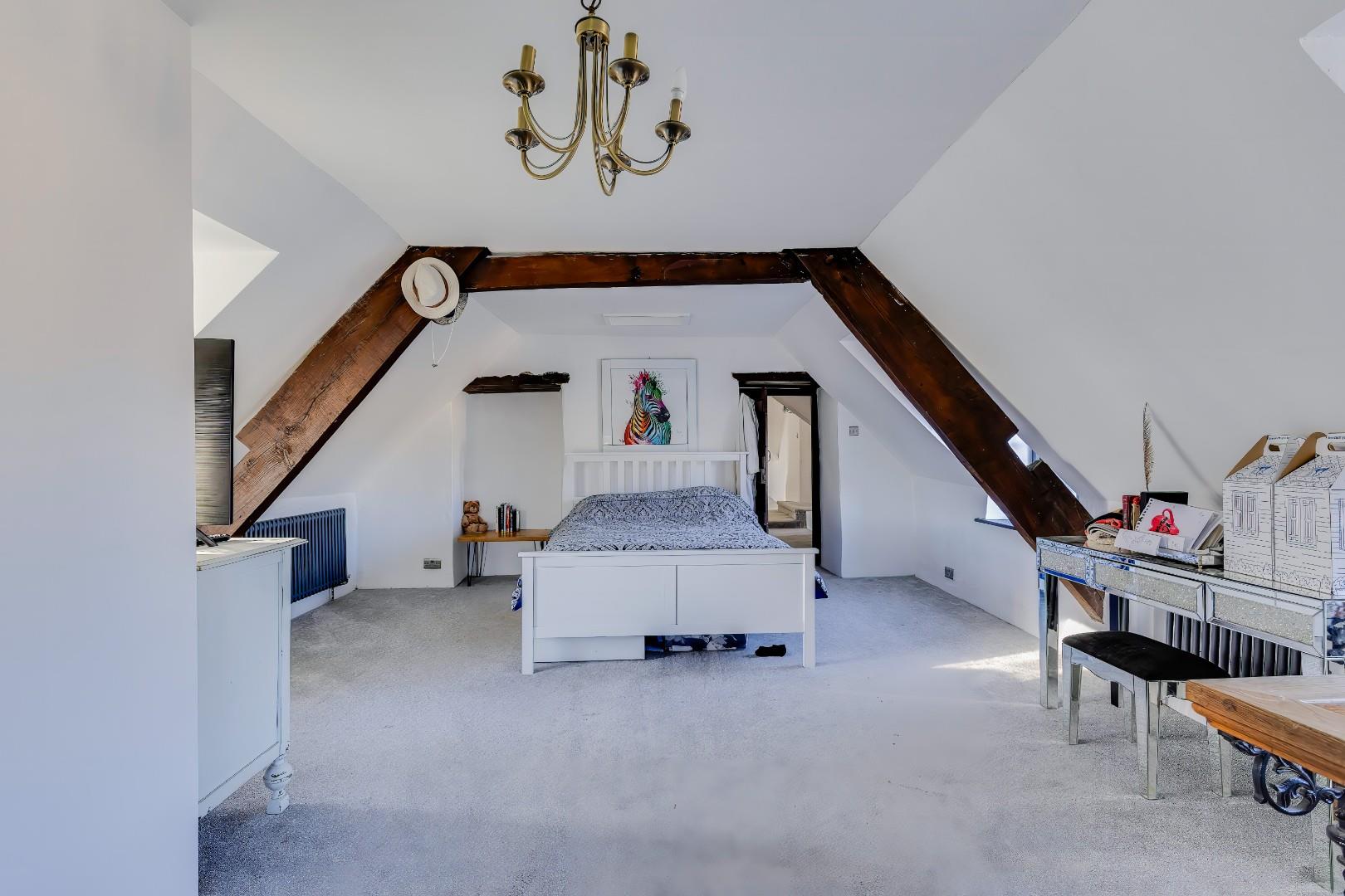 Ty Uchaf, Moulton, Nr Llancarfan, Vale of Glamorgan, CF62 3AB